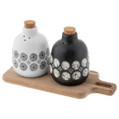 Karma Milo Salt & Pepper With Wood Tray