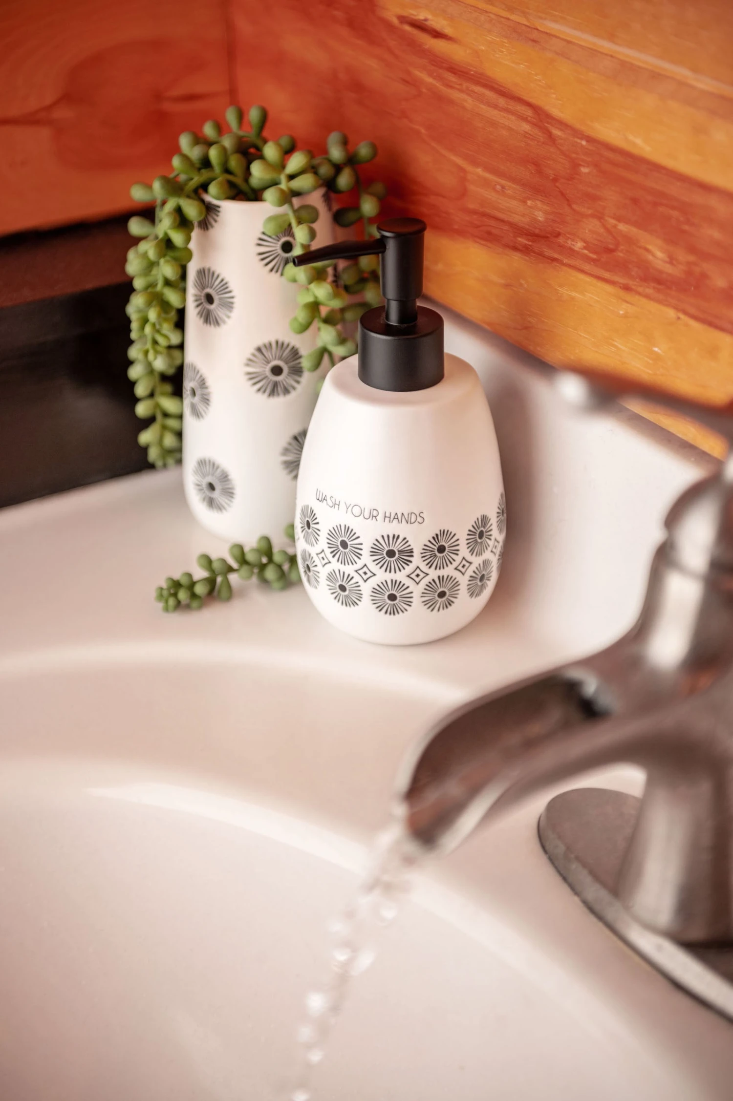 Karma Milo Bud Vase - Image 2